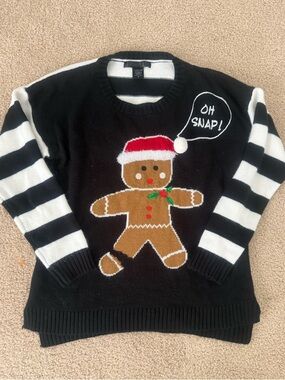 Cute Gingerbread Christmas Sweater Size M Black White Striped Holiday Knit